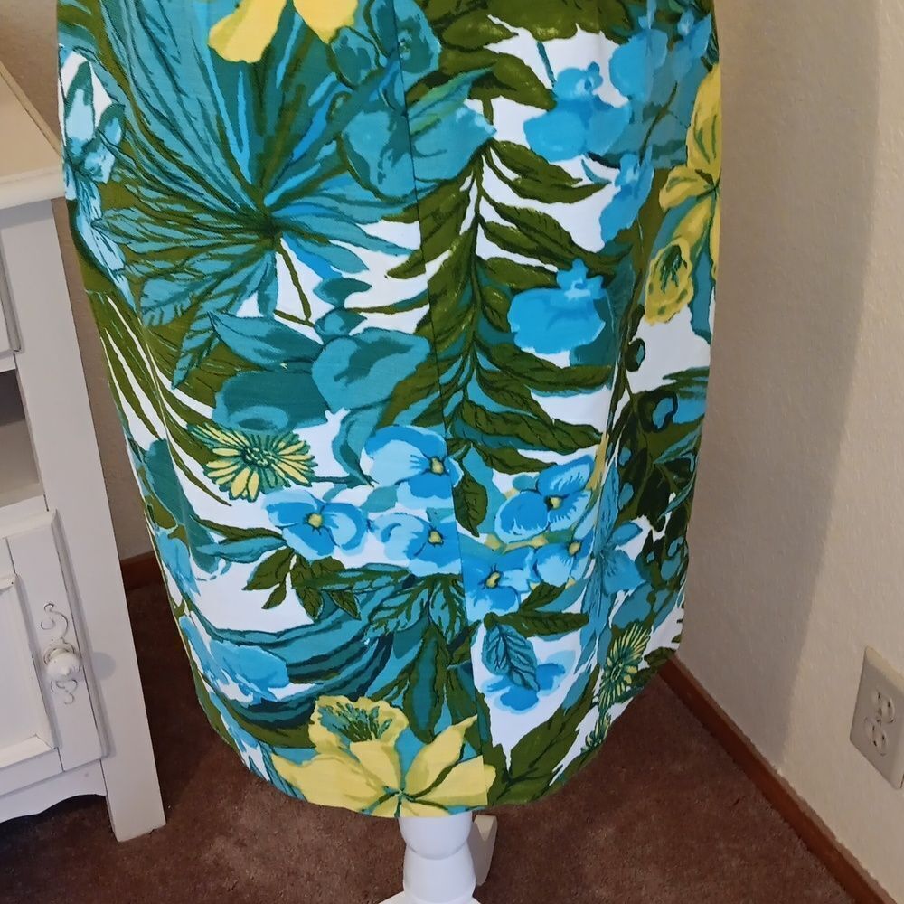 Talbots Retro Tropical Floral Dress. Hawaii, Cruise, Tropics - Picture 8 of 14